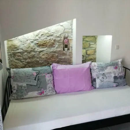 Punta דירה *